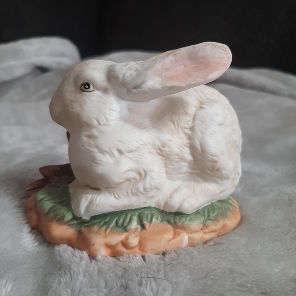 Vintage Artistic Gifts California Painted Ceramic Bunny Figurine Rustic Easter - Picture 4 of 5